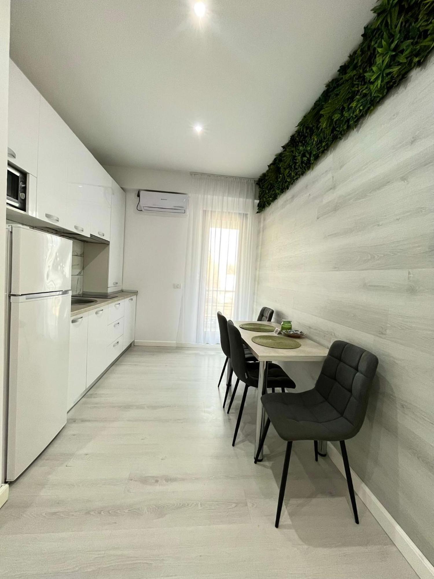 Roapart- Sunset Dream Apartament 2 Dormitoare Vedere Lac Si Parcare Mamaia Exterior photo